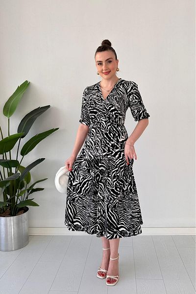 MaziButik Zebra Wrap Dress Black