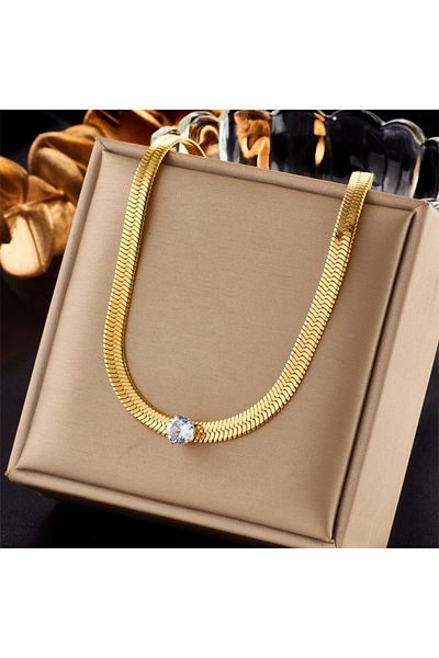 Eva Grace Kara necklace, gold, made of 18K gold-plated stainless steel, with zirconia pendant