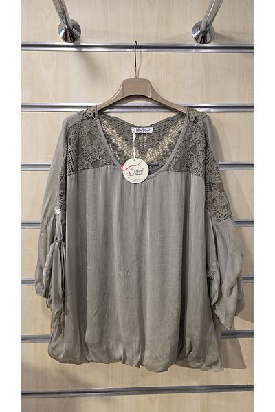 Park Moda Италианска копринена блуза с дантела тип пеперуда