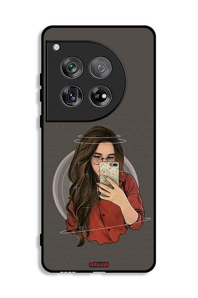 Tolwak OnePlus 12 Protective Case Cover Making Selfie