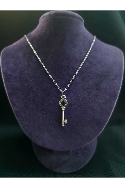 sarıyer silver Key Model Spade Symbol Embroidered Luck Fortune Themed Steel Pendant and Steel Chain Necklace