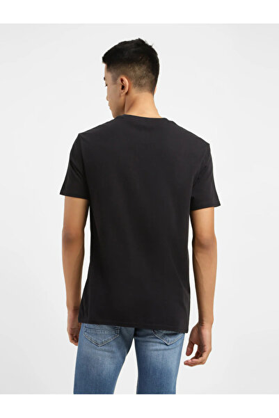 Levi's Ανδρικό μπλουζάκι με λαιμόκοψη 86889-0038