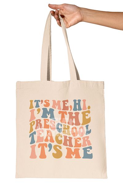 giftkonsept Its Me I'M the Preschool Teacher Printed Preschool Teacher Printed Gift Organic Raw Cloth Bag