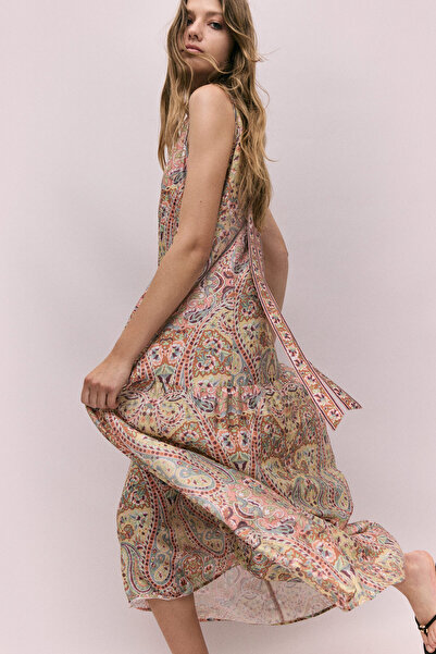 H&M Yakası Bağcıklı Çan Elbise