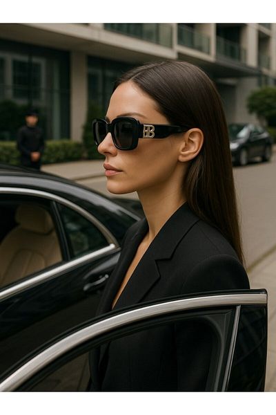 Lexi Bella Gold Metal Black Frame Cool Women Sunglasses Detail Uv 400 Protect Ce Certified Sun Glasses