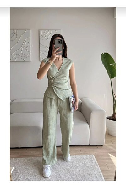 Butik Beyza Buckle Blouse Pants Set