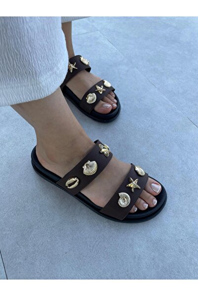 Elvinin Tarzı Zey Bitter Brown Leather Slippers with Accessory Detail