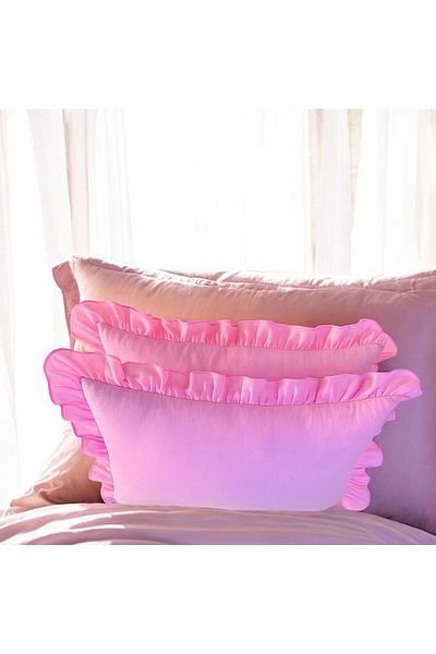 By Masuaa Pink Ruffle Pillow Case Zippered 50 X 70 cm (1 Pc)