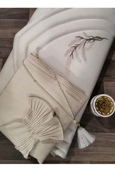 Gerenic Prayer Set - Rug and Women's Prayer Cover - Beige