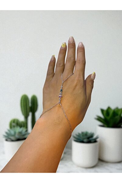 AKMNY BOUTIQUE اللون الفضي شاهمران