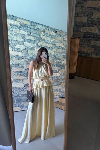 Özge Özgenç Pleated Halter Neck Blouse Skirt Set