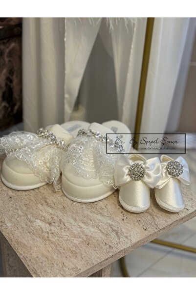 By Serpil Şener Anne Bebek Seti Lohusa terliği ve bebek ayakkabısı