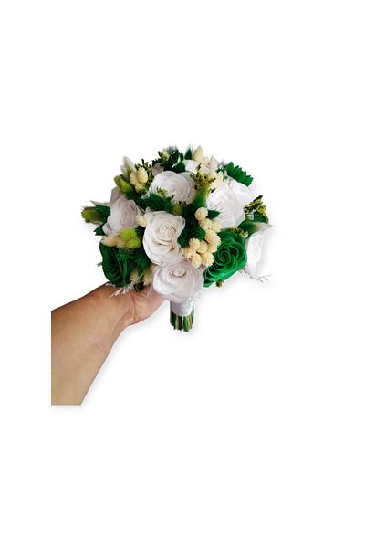 RAM Atelier buchet pentru mireasa din trandafiri si flori uscate