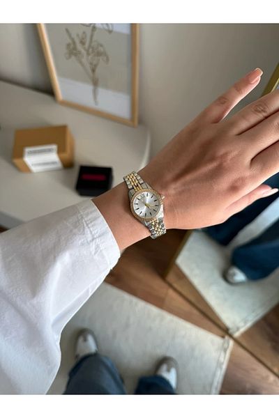 RoseandRoses Vercene Original Model Equivalent Women's Wristwatch Gold-Silver (White Dial)