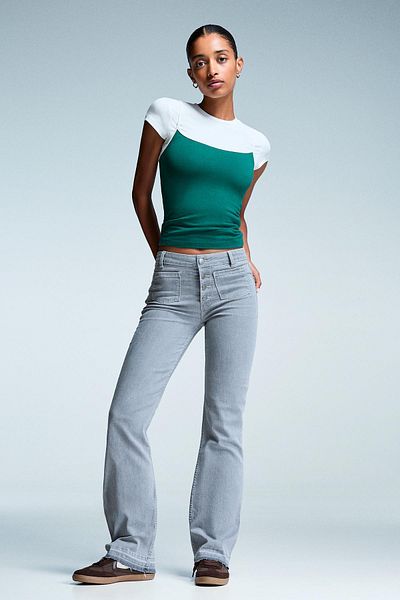 Bershka Cropped flare jeans