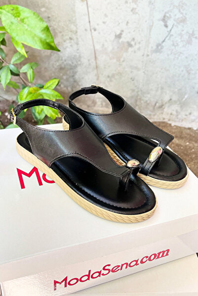 EBRUTESETTÜR صندل فليب فلوب مزين بإبزيم