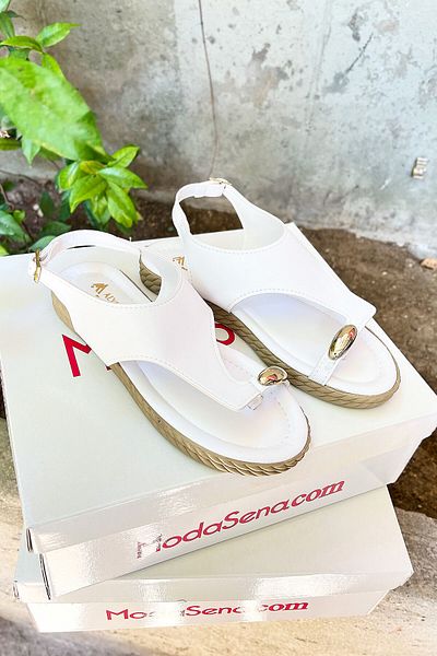 EBRUTESETTÜR Flip Flop Sandals with Buckle Detail