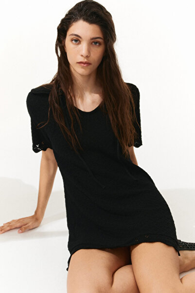 H&M Delik Desenli Triko Elbise