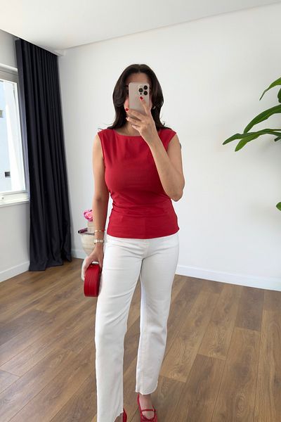 BİRCANÇİL Tisa Red Gather Detailed Blouse