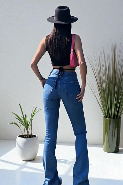 byhaziran butik Jassi Medium Blue Spanish Leg High Waist Lycra Women's Jeans