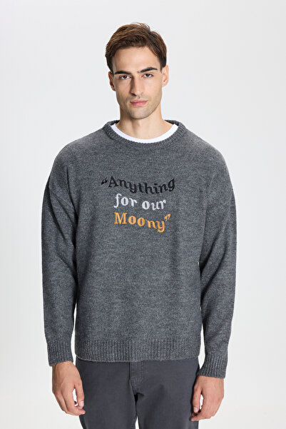 AC&Co / Altınyıldız Classics Men's Gray Melange Oversize Loose Cut Crew Neck Patterned Rose Red Soft Textured Knitwear Sweater