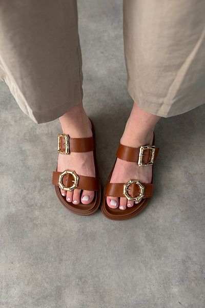 SHOEBELLAS Дамски чехли Rema Taba със златна катарама