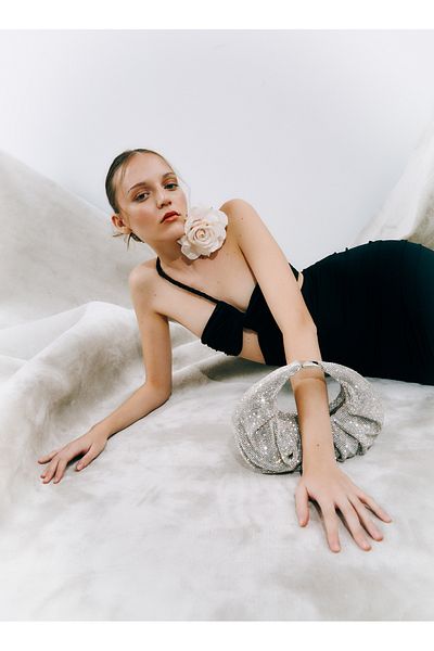 Benedetta Bruzziches Elegant Yennefer Bag - Keep Your Elegance Light
