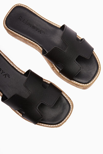 Limoya Προϊόν ευκαιρίας για γυναικείες παντόφλες με μαύρη χοντρή σόλα Runa