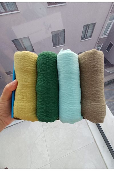 Nilbutik Four Wrapped Shawls