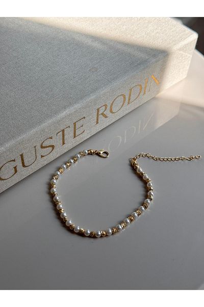 LEROSY CO Women's Anklet with Pearl and Gold Color Beads – Adjustable Elegant Summer Accessory