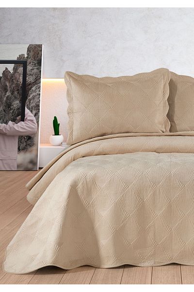 Bikaya Home Embroidered Velvet Double 3 Piece Bedspread Set - 250X260 cm