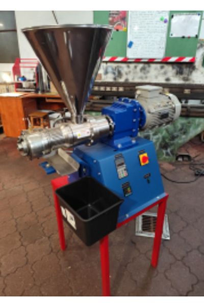 Jobs ahead group Oil Press with Cold Pressing