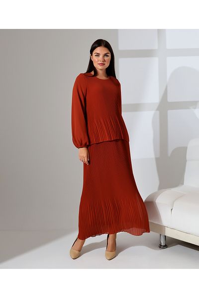 Fi'l Arz Fashion Long Battery Dress with Skirt Look