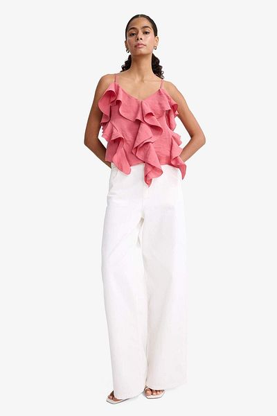 DeFacto Regular Fit V Neck Modal Flounced Thin Strap Blouse F8153Ax25Au