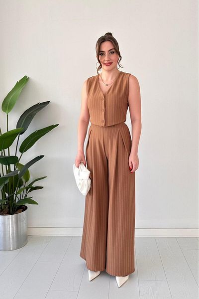 MaziButik Striped Vest Suit Camel