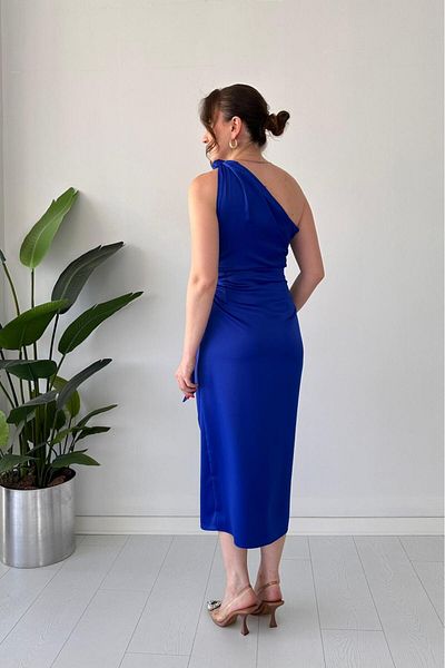 MaziButik Shoulder Knot Satin Dress Saks Blue