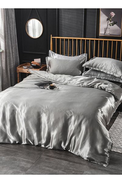 LUNA HOME Silky satin king size 6-piece bedding set, silver color 220x240cm.