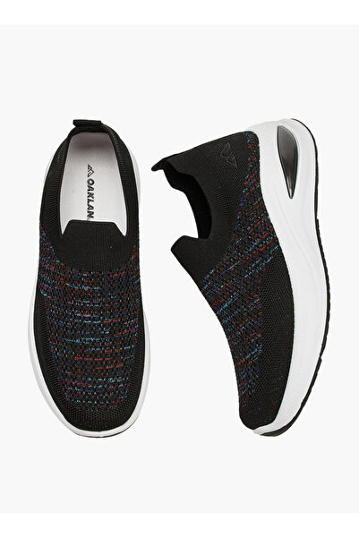 Oaklan by Shoexpress Textured Slip-On Sports Shoes