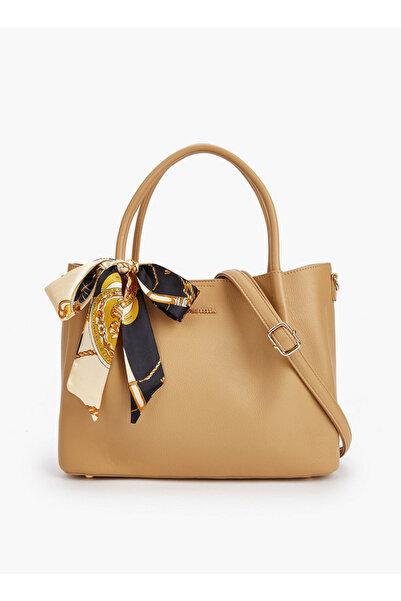 Flora Bella by Shoexpress حقيبة توت مزينة بنقشة وشاح مع حزام قابل للفصل وسحاب...