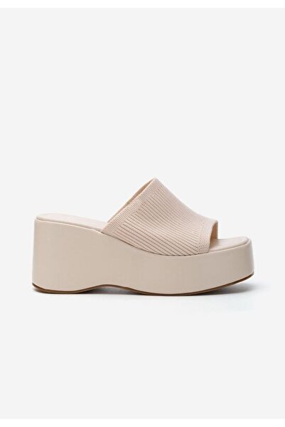 B T Shoes Yasmyne beige platform slippers