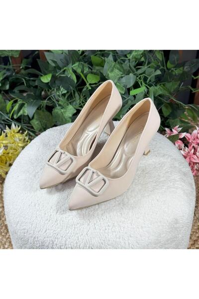 MEY Special Buckle Pointed Toe Heel Shoes M1139