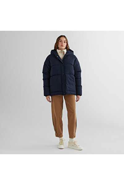 Gant Kadın Lacivert Kapüşonlu Kapitone Mont