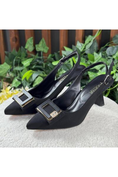 MEY Stone Buckle Heel Shoes M1140