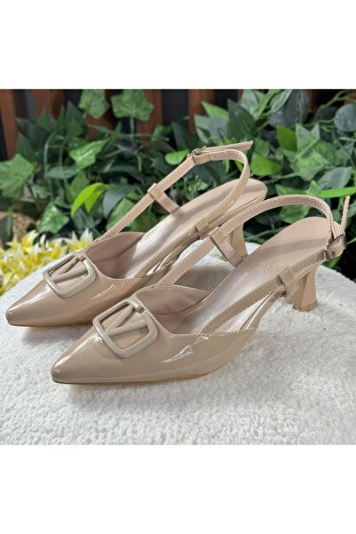 MEY Special V-Buckle Thin Heel Shoes M1105