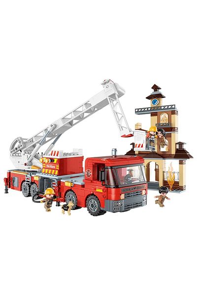 Qman Fire Station Building Set 686 pieces