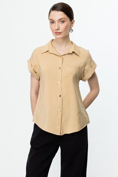On Fashion Single Pocket Short Sleeve Shirt