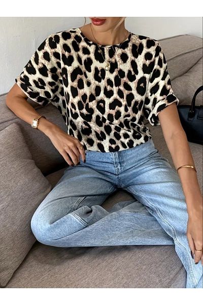 Kokosh moda Women's Short Sleeve Crew Neck Leopard Single Jersey Blouse with Bow Detail on the Back