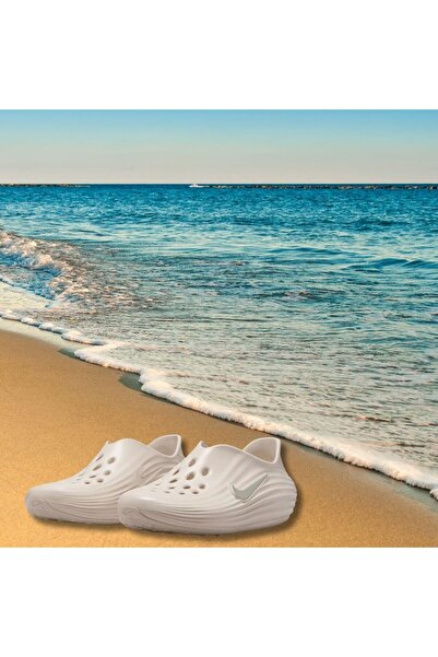 Nike WMNS REACTX REJUVEN8 Günlük Ayakkabı – Deniz ve Havuz Kullanımına Uygun