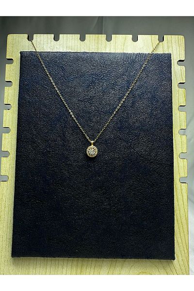 Mutenaura Elegant Necklace with Stainless Steel Stone Detail