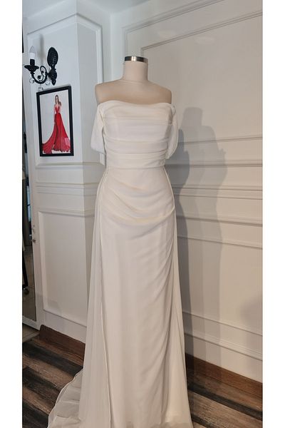 makbuleofficial White Chiffon Draped, Tail, Fish Model Promise Engagement Wedding Dress